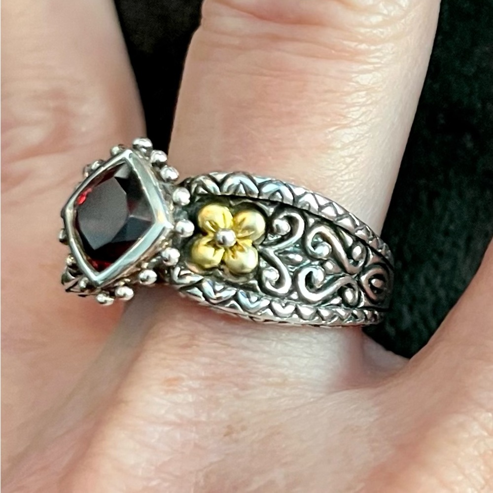 Beautiful, Barbara Bixby Sterling Silver/18K Garnet Ring - Picture 2 of 7